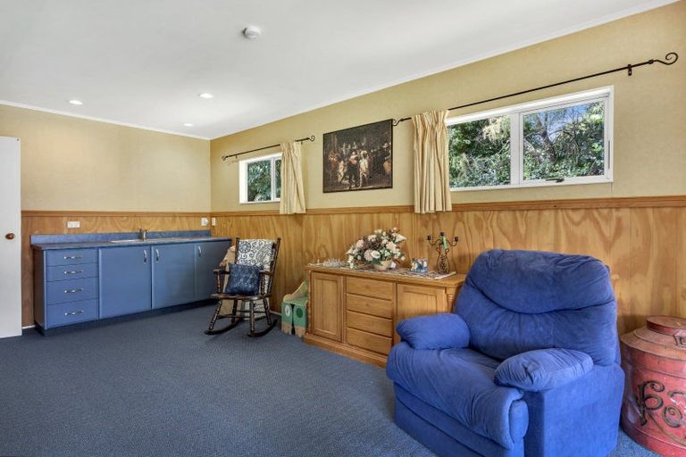 Photo of property in 55 Charles Street, Carterton, 5713