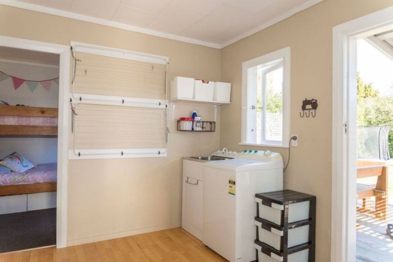 Photo of property in 36 Alma Street, Dannevirke, 4930