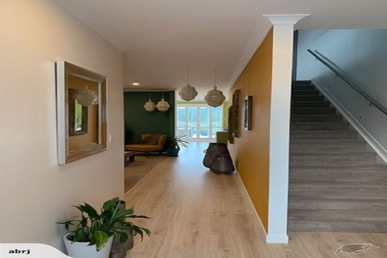 Photo of property in 88 Pohutukawa Parade, Riverhead, 0820