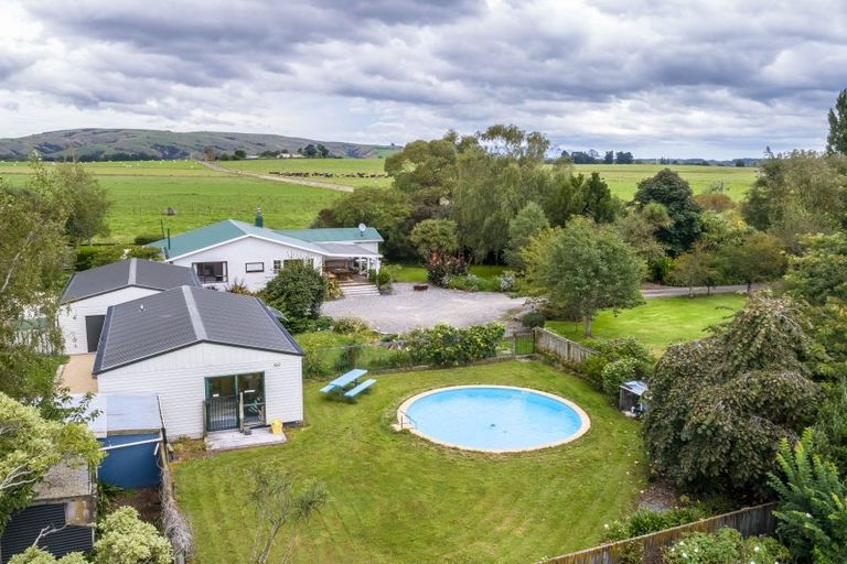 Photo of property in 343 Waihakeke Road, Waihakeke, Carterton, 5792