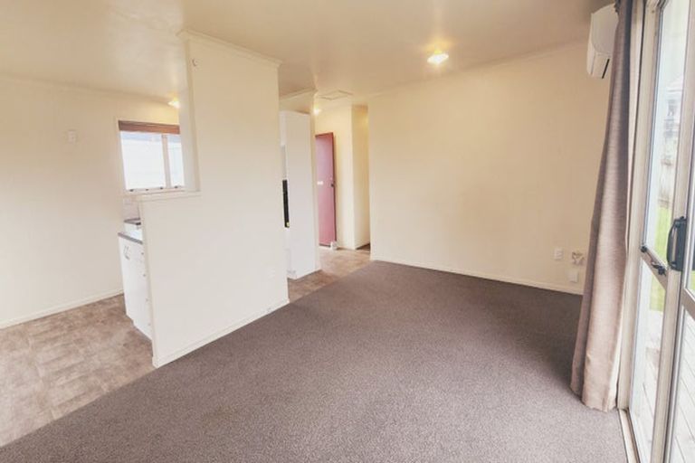 Photo of property in 17 Paramount Parade, Tikipunga, Whangarei, 0112