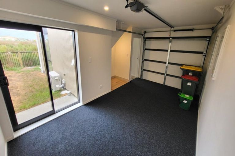 Photo of property in 59 Black Beech Crescent, Takanini, 2110