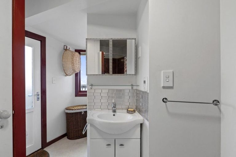 Photo of property in 3 Scarborough Road, Scarborough, Christchurch, 8081