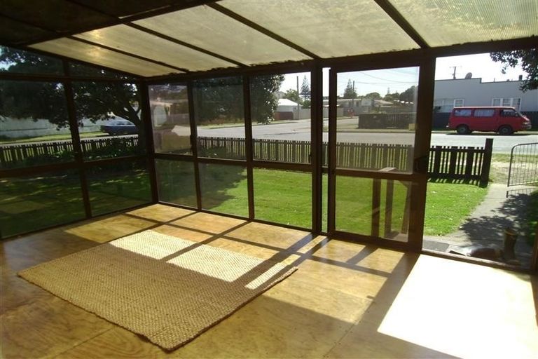 Photo of property in 1 Toi Street, Otaki Beach, Otaki, 5512