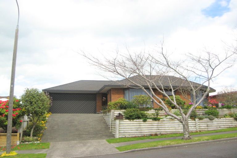 Photo of property in 4 Ashmore Drive, Frankleigh Park, New Plymouth, 4310