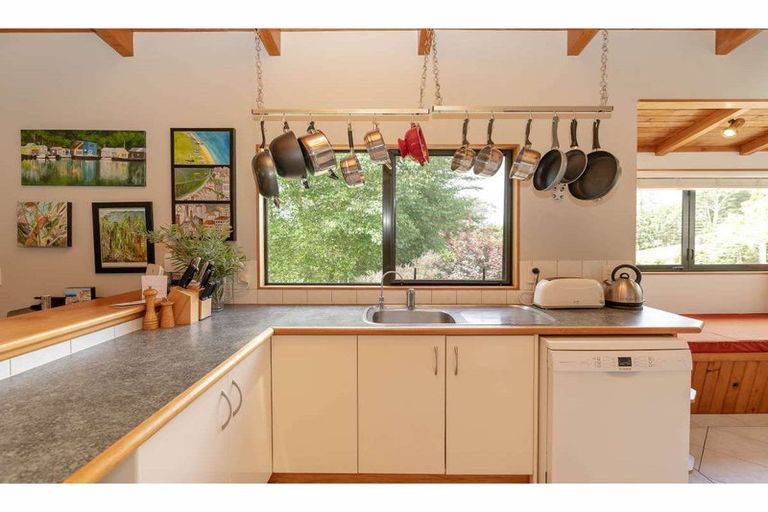 Photo of property in 9 Peacock Garden Drive, Kerikeri, 0230