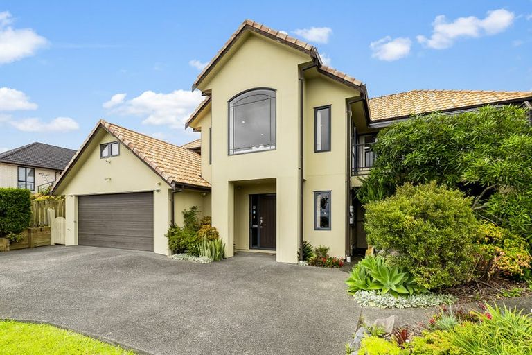 Photo of property in 121 Alec Craig Way, Gulf Harbour, Whangaparaoa, 0930