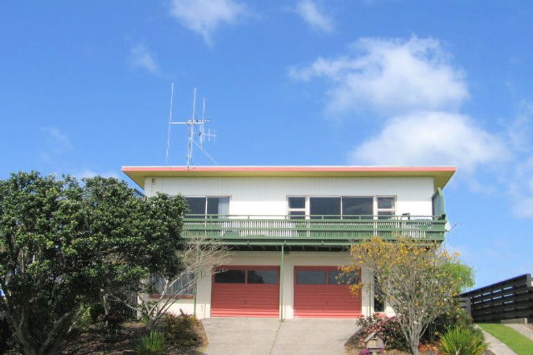 Photo of property in 986 Papamoa Beach Road, Papamoa Beach, Papamoa, 3118