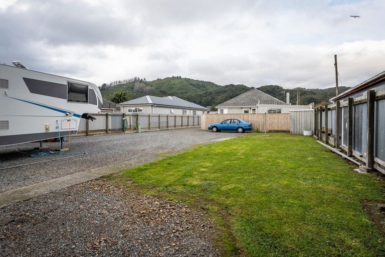 Photo of property in 73a Hyde Street, Wainuiomata, Lower Hutt, 5014
