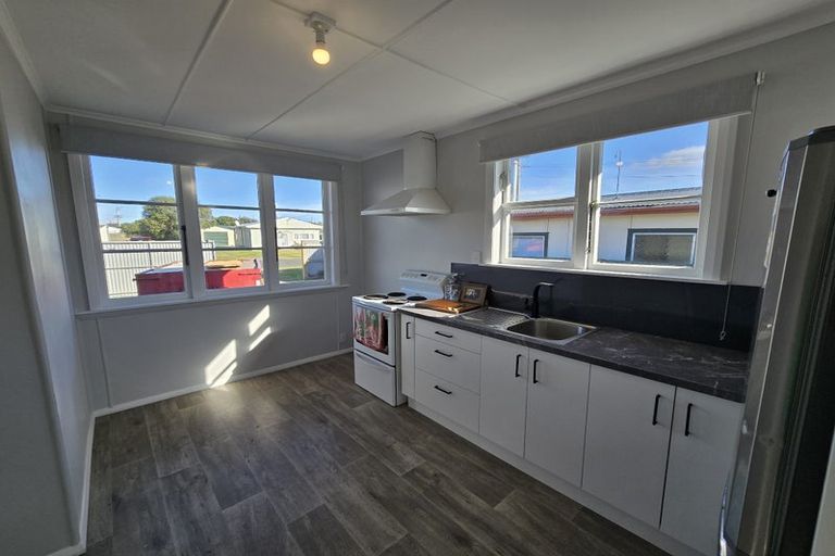 Photo of property in 15 Pratt Avenue, Foxton Beach, Foxton, 4815