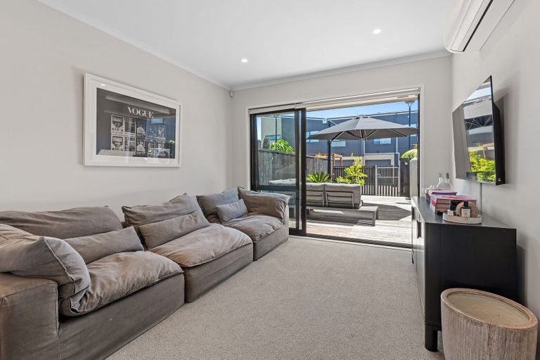 Photo of property in 82 Clark Road, Hobsonville, Auckland, 0616