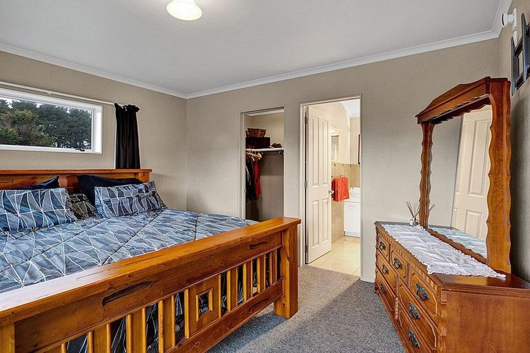 Photo of property in 9 Hobson Street, Normanby, Hawera, 4614