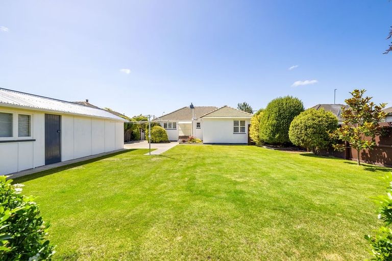 Photo of property in 19 Tirangi Street, Hei Hei, Christchurch, 8042