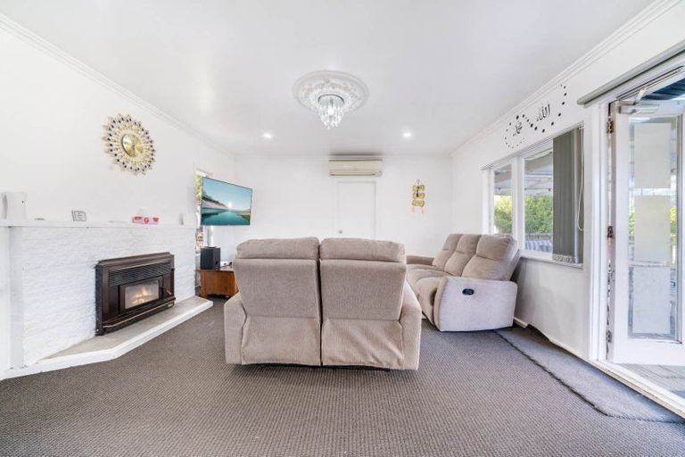 Photo of property in 42 Allen Street, Mangere East, Auckland, 2024