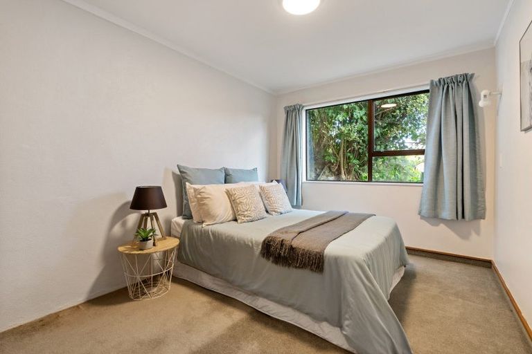 Photo of property in 23b Thatcher Crescent, Crofton Downs, Wellington, 6035