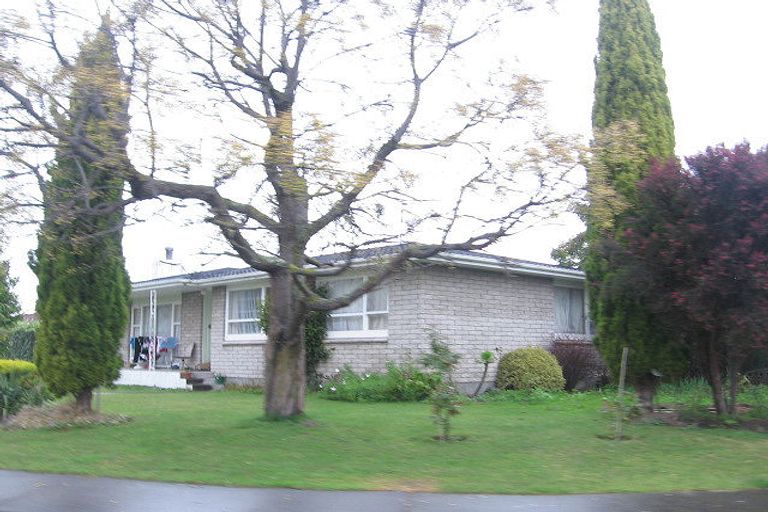 Photo of property in 216 Sunnybank Crescent, Camberley, Hastings, 4120