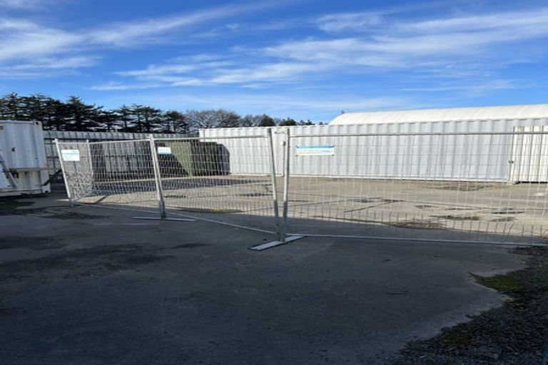 Photo of property in 733 Harewood Road, Harewood, Christchurch, 8051