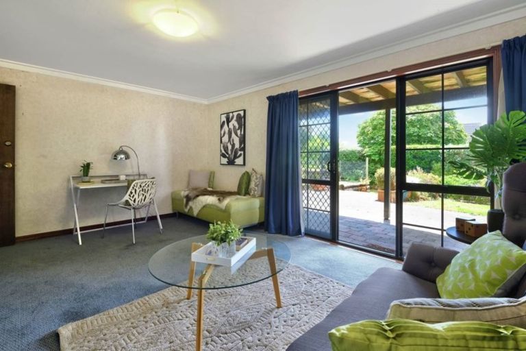 Photo of property in 58 Cockle Bay Road, Cockle Bay, Auckland, 2014