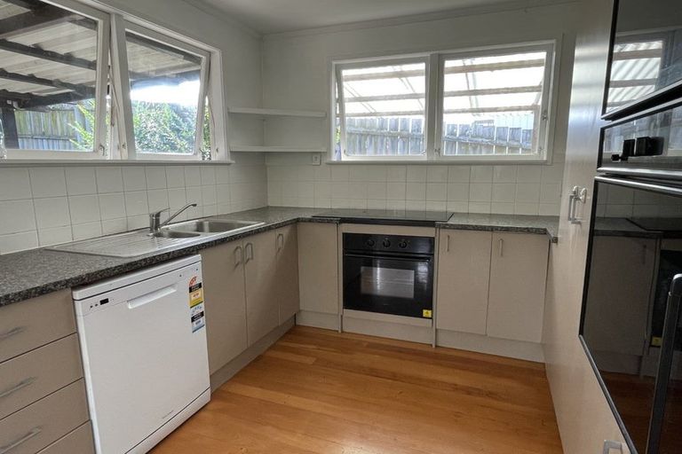 Photo of property in 30 Willoughby Avenue, Howick, Auckland, 2014