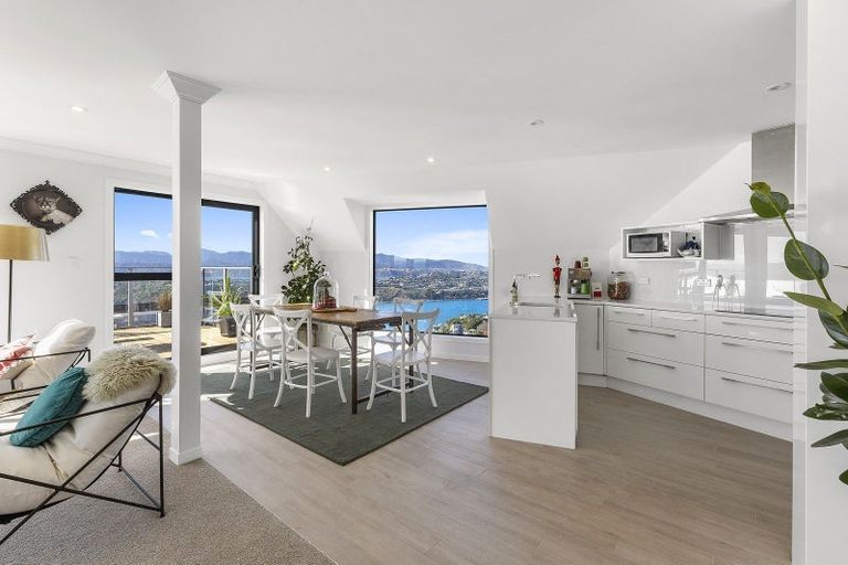 Photo of property in 3/25 Thane Road, Roseneath, Wellington, 6011