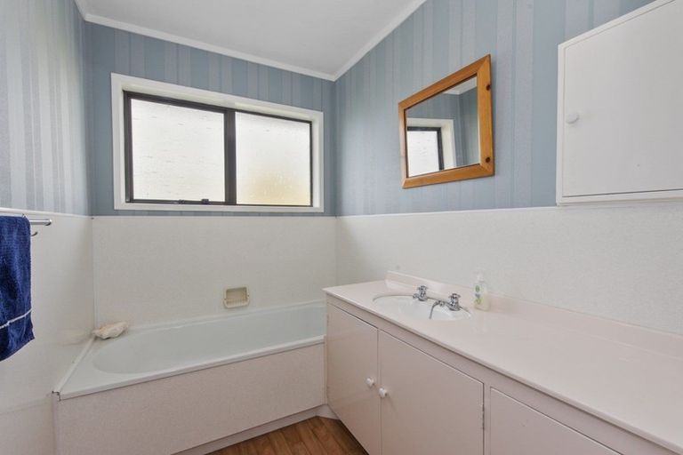 Photo of property in 3 Louise Place, Riverlea, Hamilton, 3216