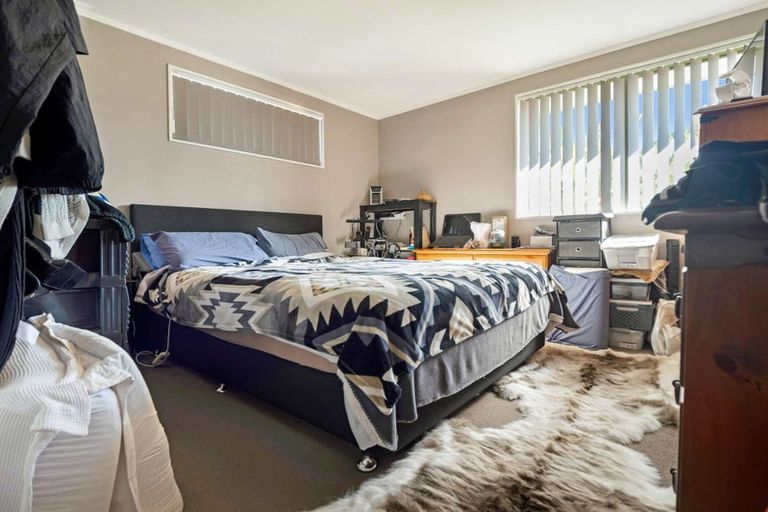 Photo of property in 46 Odlin Crescent, Nawton, Hamilton, 3200