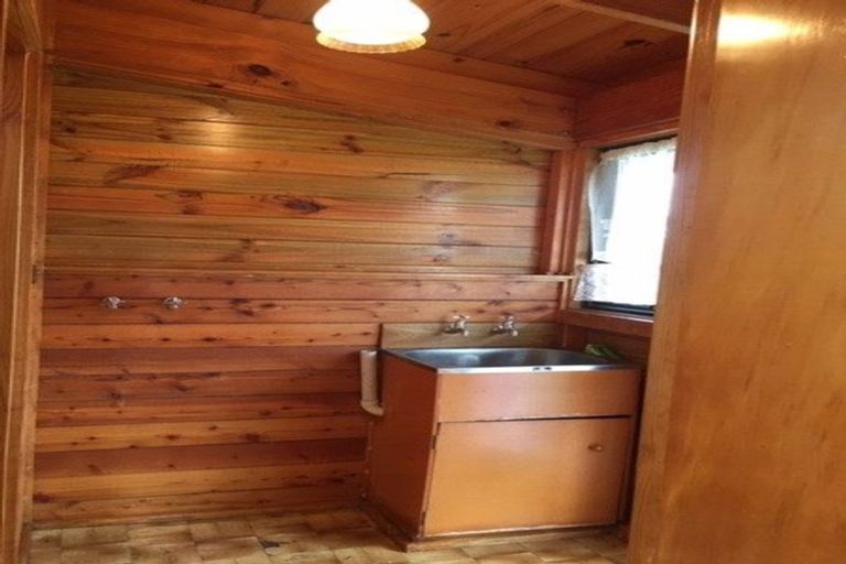 Photo of property in 975 Paerata Road, Paerata, Pukekohe, 2676