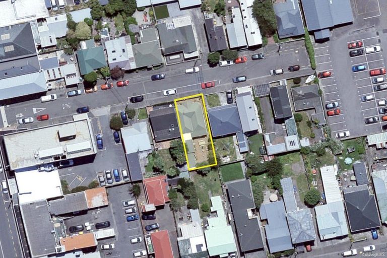 Photo of property in 10 Green Street, Newtown, Wellington, 6021