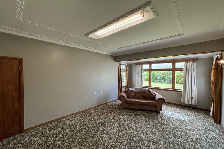 Photo of property in 31 Disraeli Street, Hawera, 4610