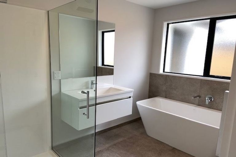 Photo of property in 33 Wakefield Drive, Rolleston, 7615