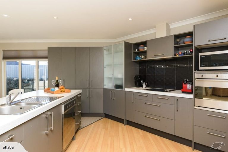 Photo of property in 32 Ashwood Drive, Witherlea, Blenheim, 7201