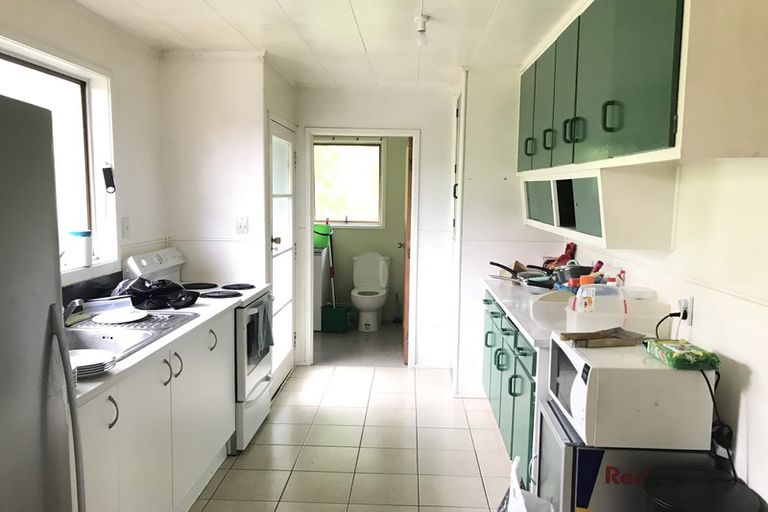 Photo of property in 62 Lavery Place, Sunnynook, Auckland, 0632