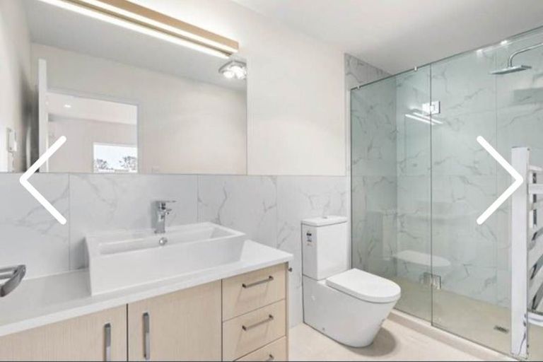 Photo of property in 75 Bordeaux Parade, Te Atatu South, Auckland, 0610