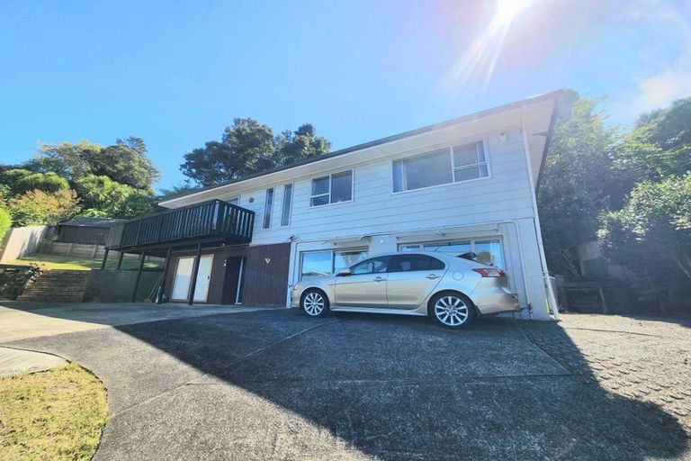 Photo of property in 22 Scotstoun Place, Glen Eden, Auckland, 0602