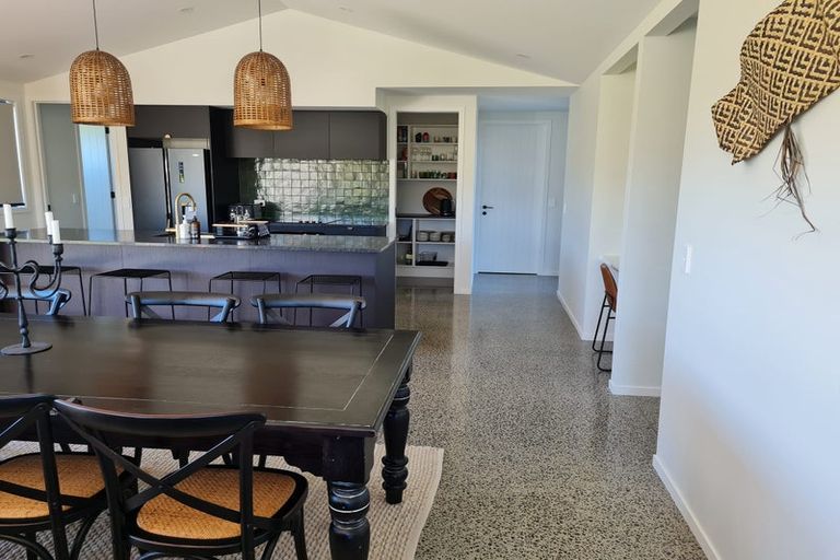 Photo of property in 1 Larches Lane, Kinloch, 3377