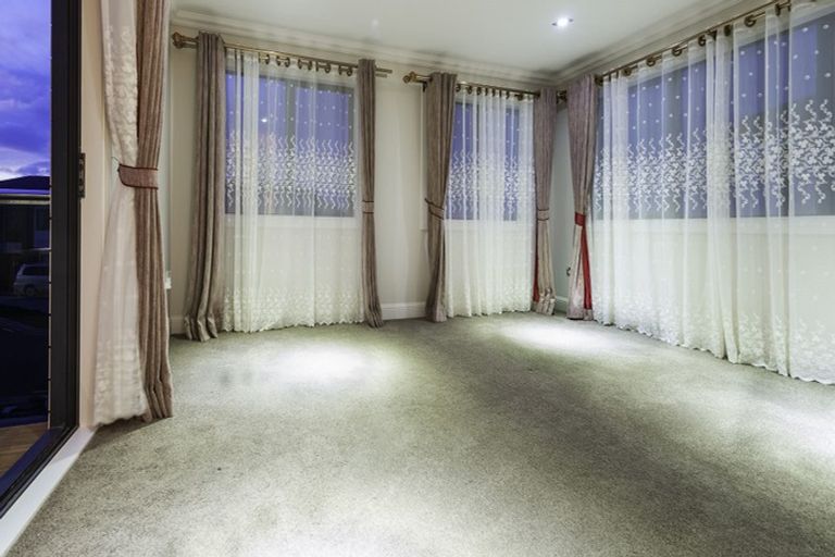 Photo of property in 12 Drover Close, Flat Bush, Auckland, 2019