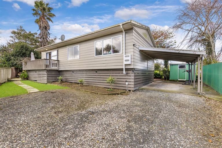 Photo of property in 62 Hamilton Drive, Waiuku, 2123