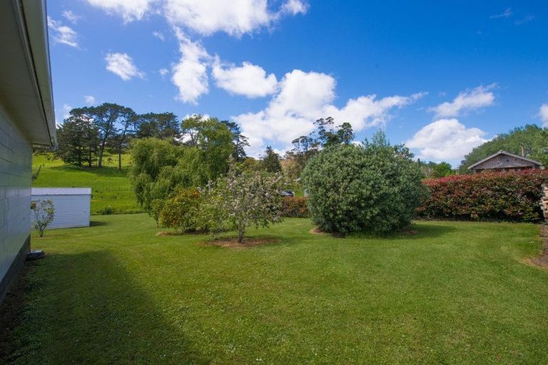 Photo of property in 169 Awa Road, Kumeu, 0891