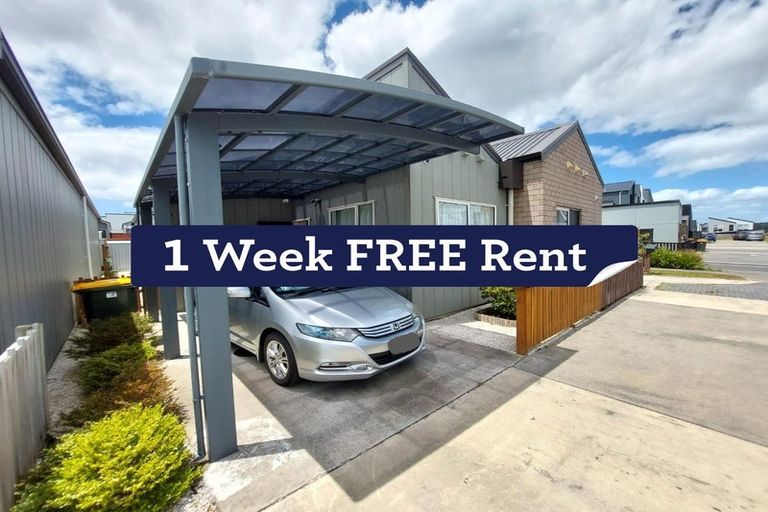Photo of property in 130 Tarapuka Road, Westgate, Auckland, 0814