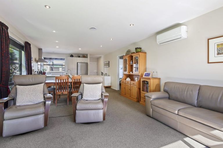 Photo of property in 1/38a Steadman Road, Broomfield, Christchurch, 8042