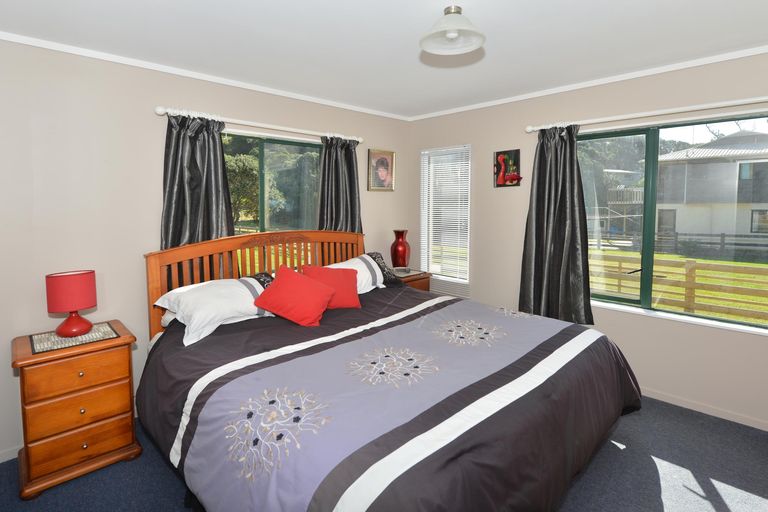 Photo of property in 1305c Matapouri Road, Matapouri, Whangarei, 0173