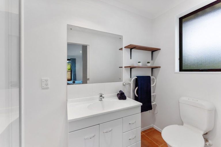 Photo of property in 17 Ormrod Grove, Riverstone Terraces, Upper Hutt, 5018