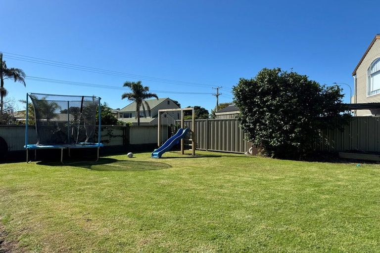 Photo of property in 124 Pohutukawa Avenue, Ohope, 3121