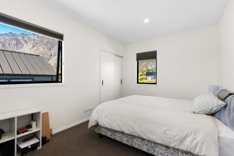Photo of property in 3a Rannoch Drive, Jacks Point, Queenstown, 9371