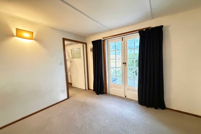 Photo of property in 32 Renwick Place, Nelson South, Nelson, 7010