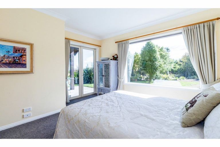 Photo of property in 260 Spur Road, Hadlow, Timaru, 7975