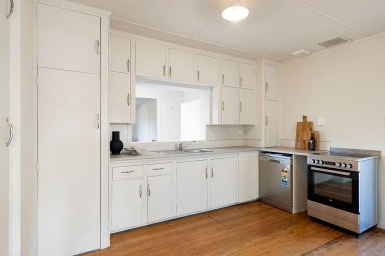 Photo of property in 12 Thornton Road, Cambridge, 3434