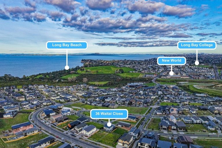 Photo of property in 36 Waitai Close, Long Bay, Auckland, 0630