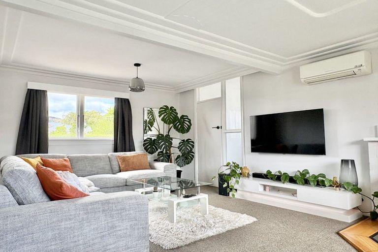 Photo of property in 103 Forfar Street, Mosgiel, 9024