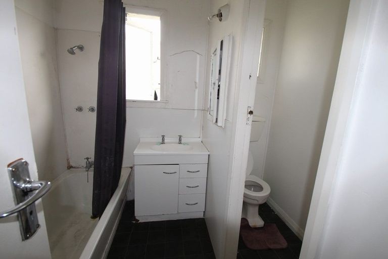 Photo of property in 39 Bedford Street, Eltham, 4322